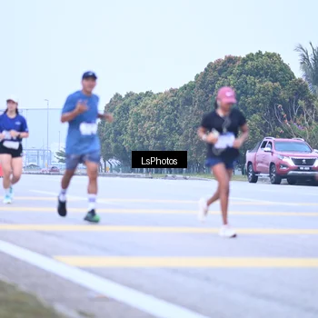 Runner Photo 7557349