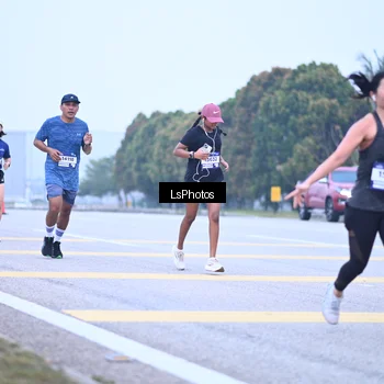 Runner Photo 7557350