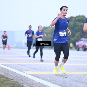 Runner Photo 7557364