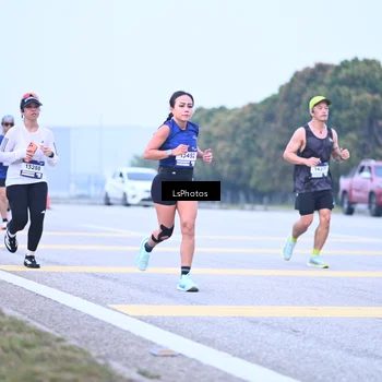 Runner Photo 7557373