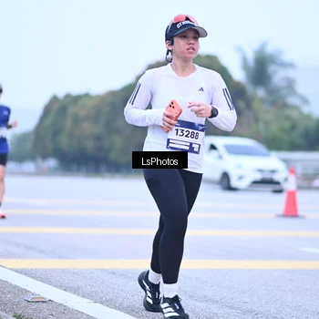 Runner Photo 7557376