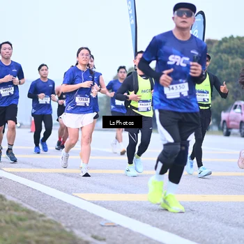 Runner Photo 7557390