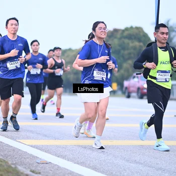 Runner Photo 7557391