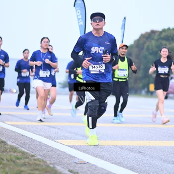 Runner Photo 7557402