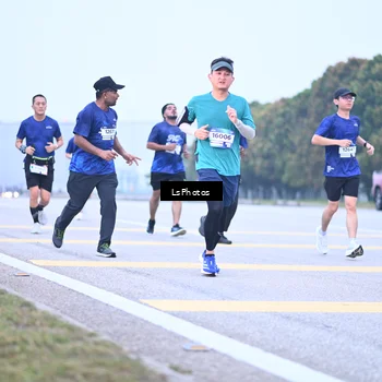 Runner Photo 7557426
