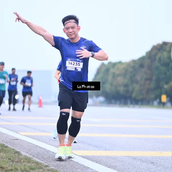 Runner Photo 7557431