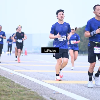Runner Photo 7557435