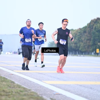 Runner Photo 7557436