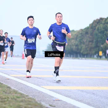 Runner Photo 7557437