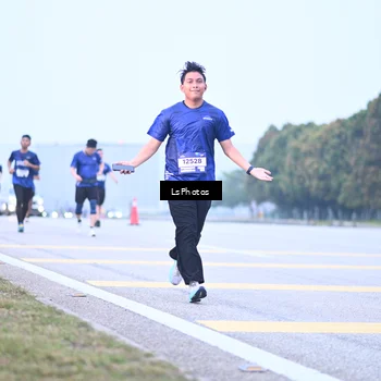 Runner Photo 7557447