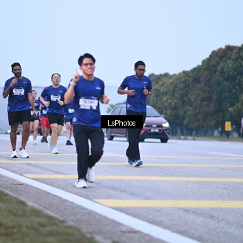 Runner Photo 7557460
