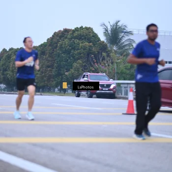 Runner Photo 7557466