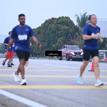 Runner Photo 7557469