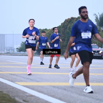 Runner Photo 7557470