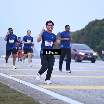Runner Photo 7557471