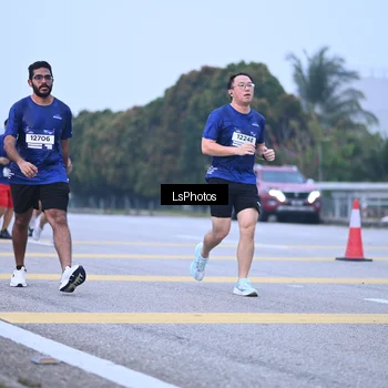 Runner Photo 7557472
