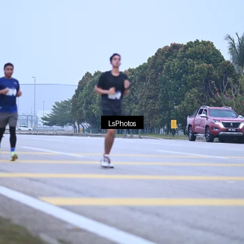 Runner Photo 7557491