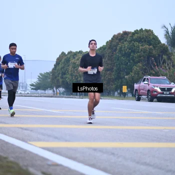 Runner Photo 7557492