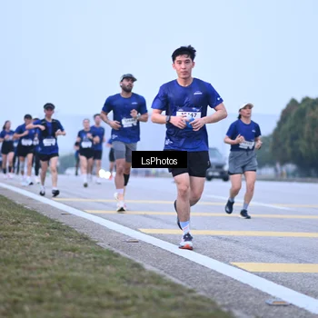 Runner Photo 7557493