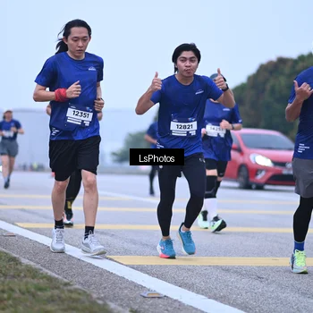 Runner Photo 7557497