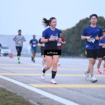 Runner Photo 7557513