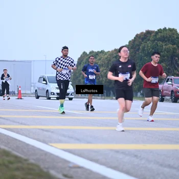 Runner Photo 7557516