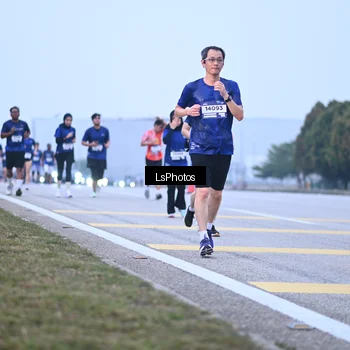 Runner Photo 7557535