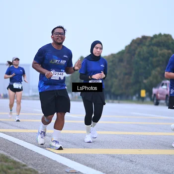 Runner Photo 7557536