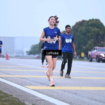 Runner Photo 7557538