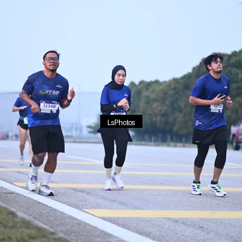 Runner Photo 7557544