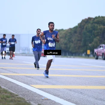 Runner Photo 7557551