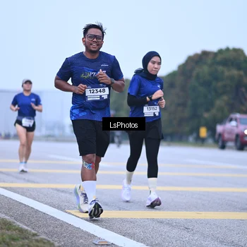 Runner Photo 7557558