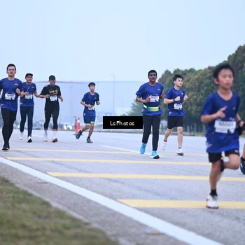 Runner Photo 7557575