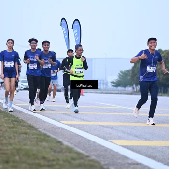 Runner Photo 7557582