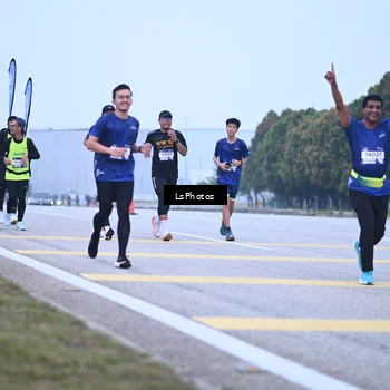 Runner Photo 7557588
