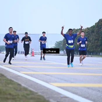 Runner Photo 7557589