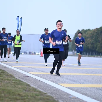 Runner Photo 7557591