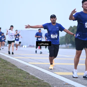 Runner Photo 7557602