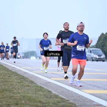 Runner Photo 7557633