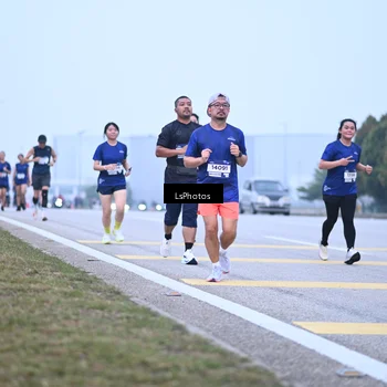 Runner Photo 7557636