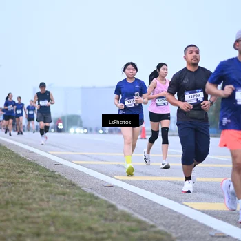 Runner Photo 7557637