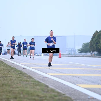Runner Photo 7557640