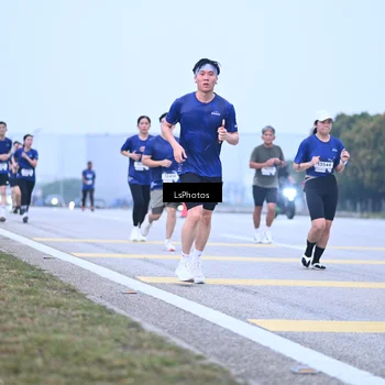 Runner Photo 7557653