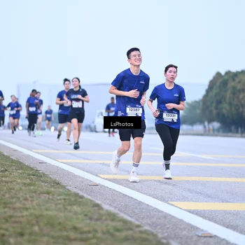 Runner Photo 7557658