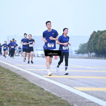 Runner Photo 7557659