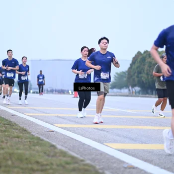 Runner Photo 7557660