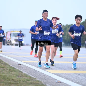 Runner Photo 7557668
