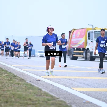 Runner Photo 7557674