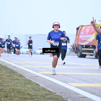 Runner Photo 7557682
