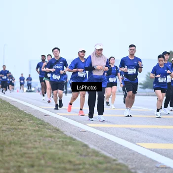 Runner Photo 7557685